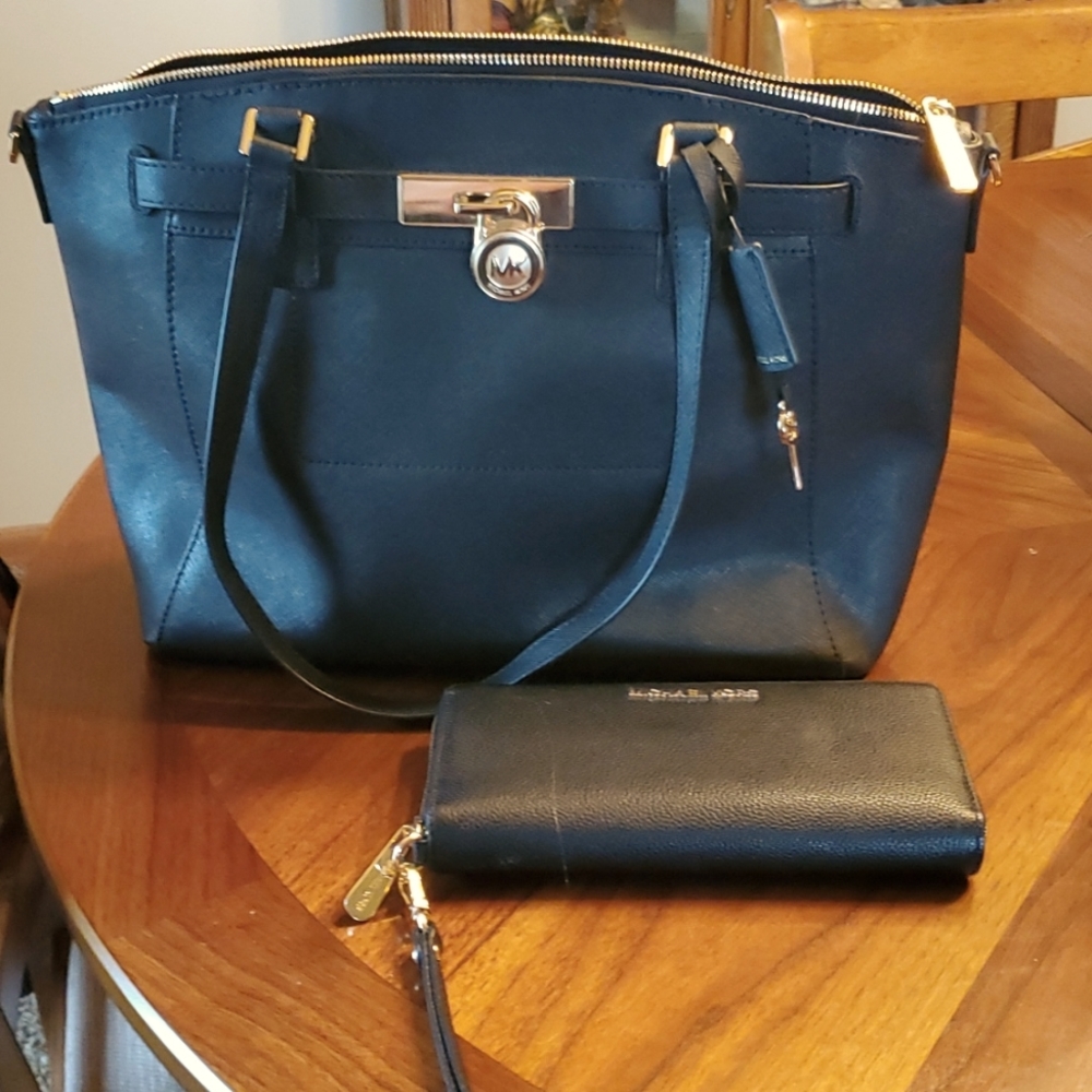 Michael Kors bag with wallet